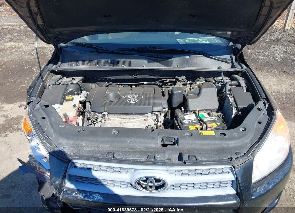 2011 TOYOTA RAV4 VIN: 2T3JF4DV3BW099265