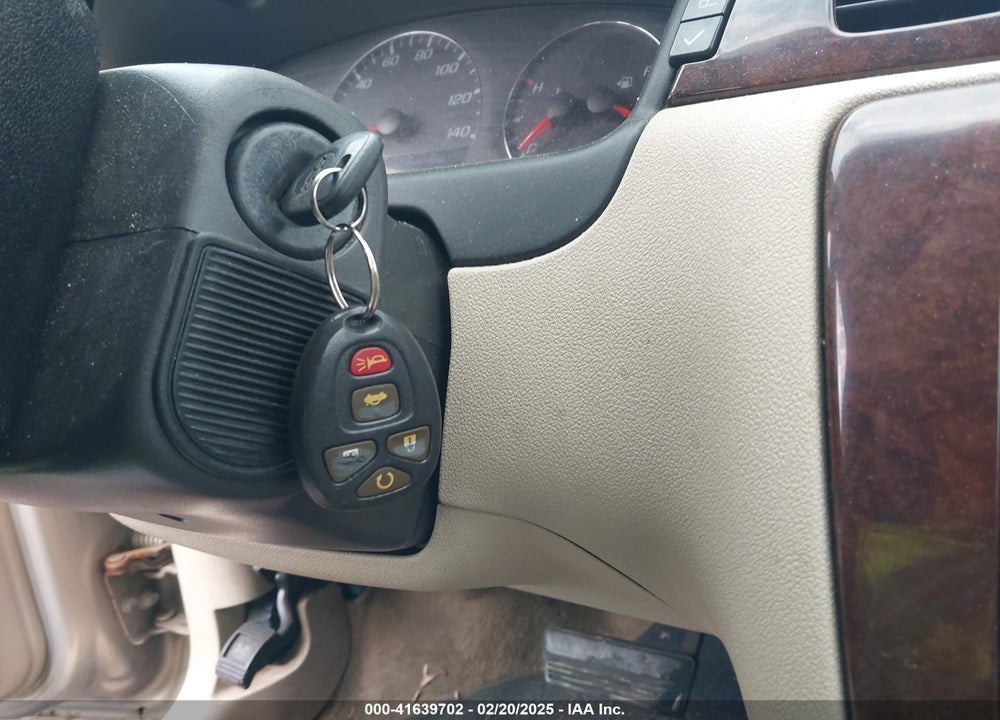2011 CHEVROLET IMPALA LT VIN: 2G1WB5EKXB1142965
