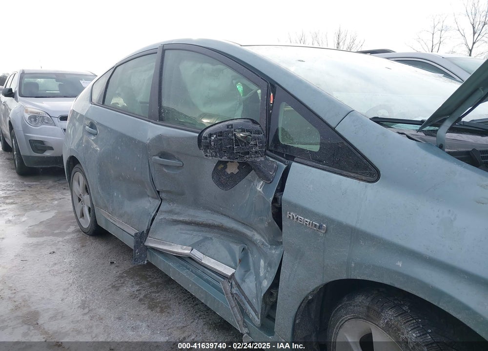 2013 TOYOTA PRIUS VIN: JTDKN3DU2D5675687