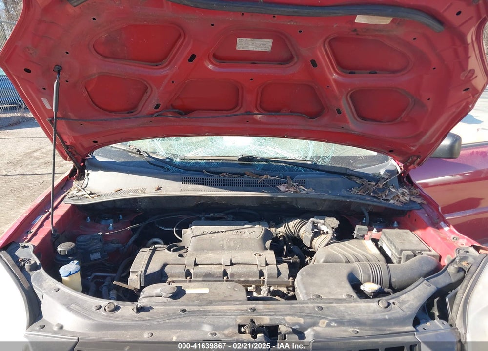 2008 KIA SPORTAGE VIN: KNDJF724087487411