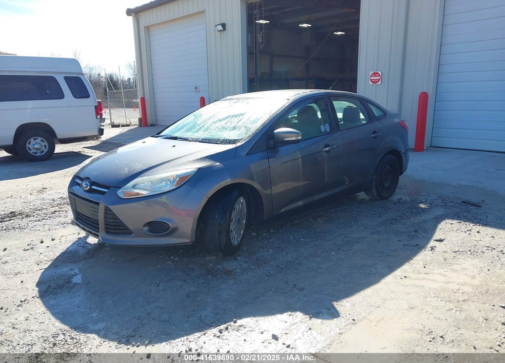 2014 FORD FOCUS VIN: 1FADP3F24EL422310