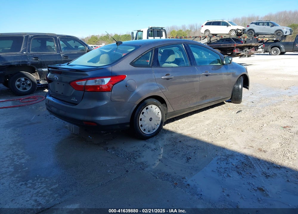 2014 FORD FOCUS VIN: 1FADP3F24EL422310