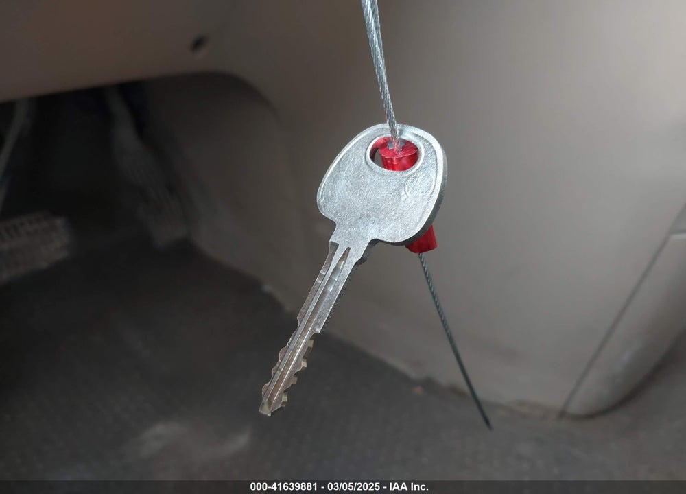 2012 KIA SEDONA LX VIN: KNDMG4C78C6484482