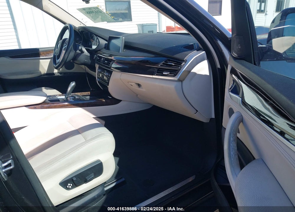 2015 BMW X5 XDRIVE35I VIN: 5UXKR0C51F0P12837