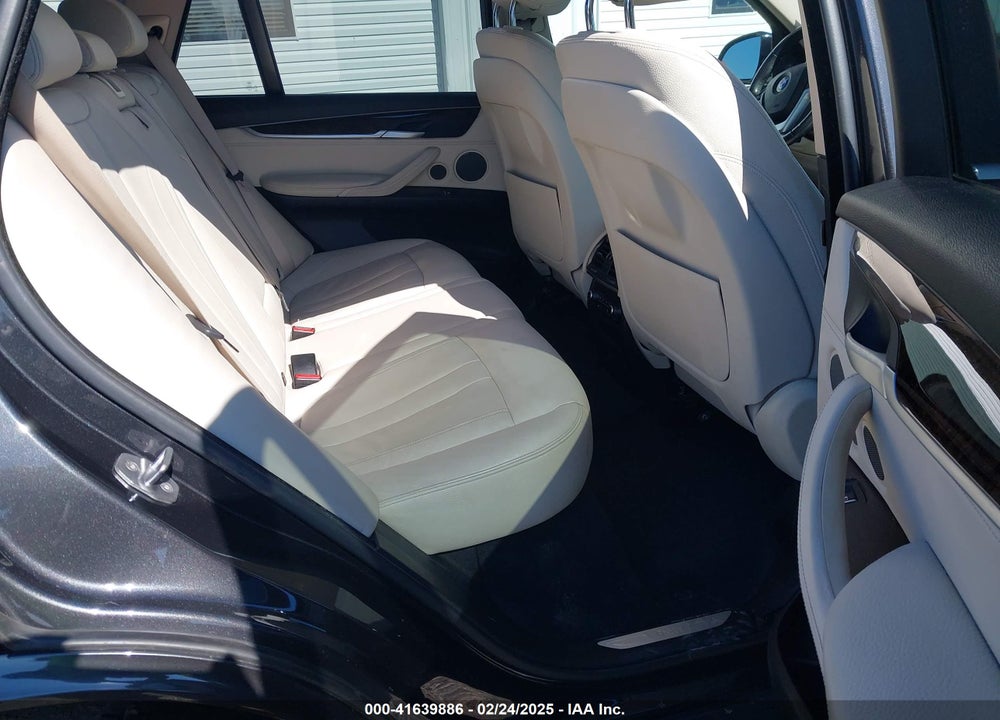 2015 BMW X5 XDRIVE35I VIN: 5UXKR0C51F0P12837