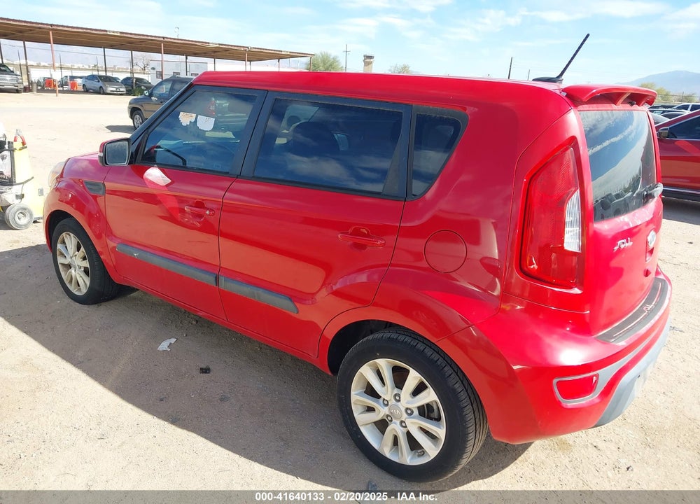 2012 KIA SOUL VIN: KNDJT2A61C7362828