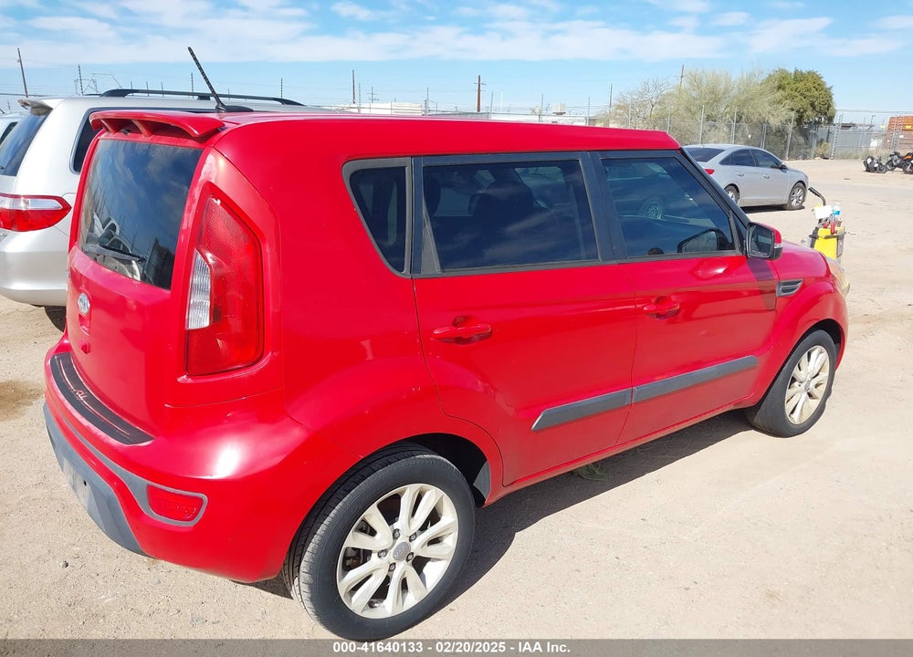 2012 KIA SOUL VIN: KNDJT2A61C7362828