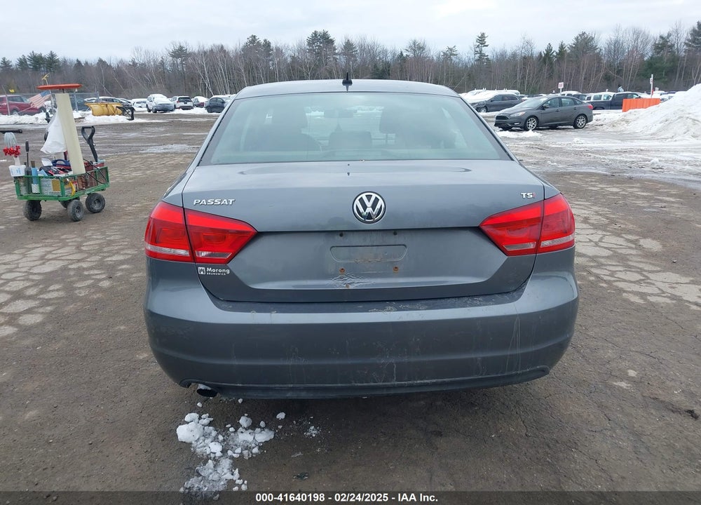 2014 VOLKSWAGEN PASSAT VIN: 1VWAT7A38EC110410