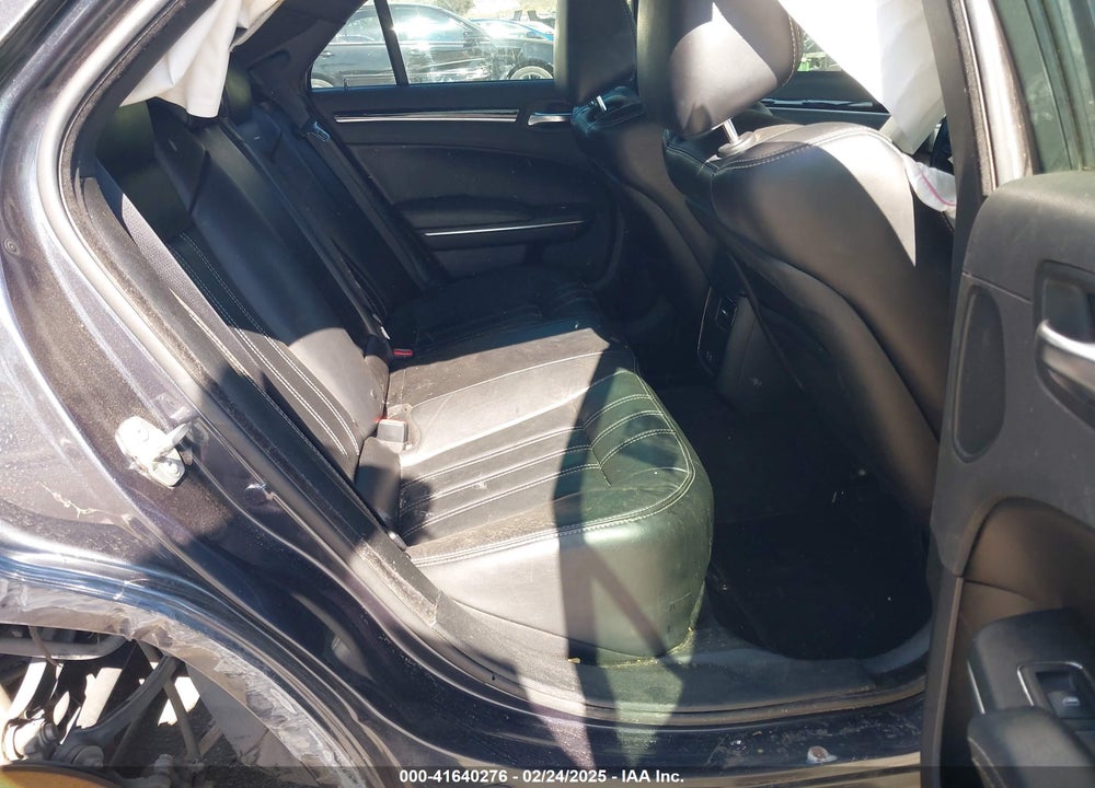 2018 CHRYSLER 300 VIN: 2C3CCABG9JH191147