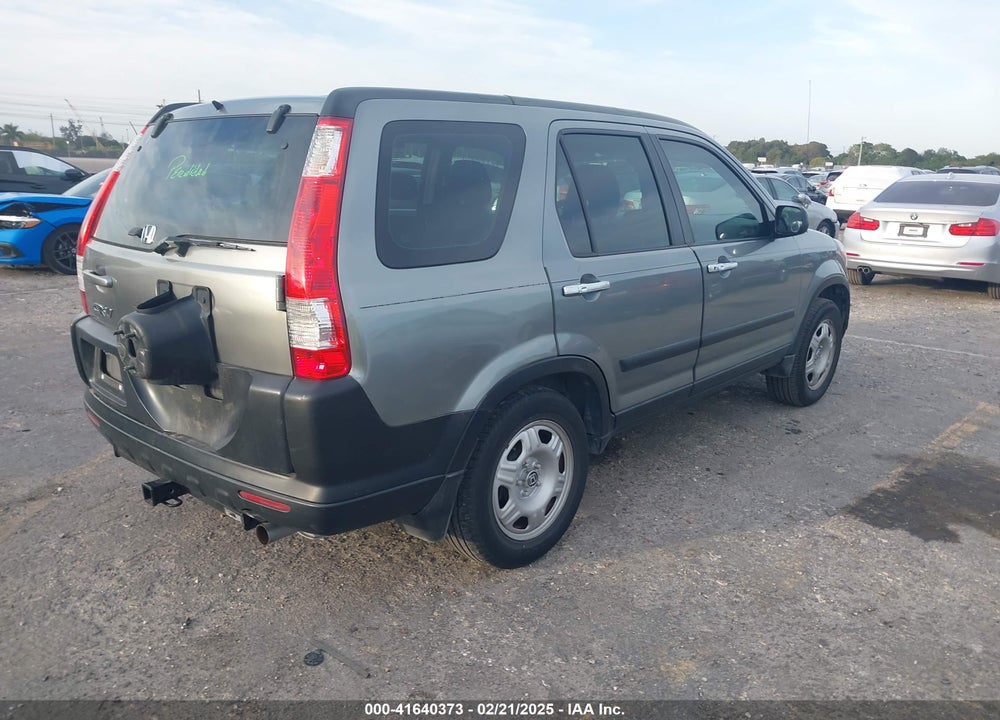 2005 HONDA CR-V LX VIN: SHSRD68565U307026