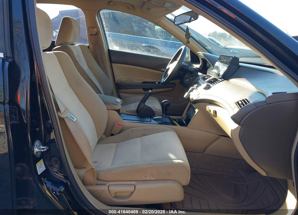 2009 HONDA ACCORD VIN: 1HGCP26319A010289