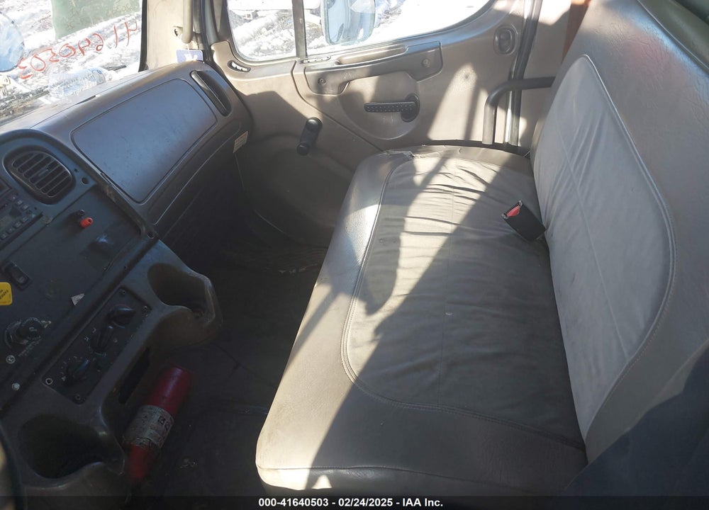 2009 FREIGHTLINER M2 106 MEDIUM DUTY VIN: 1FVACWDT49DAJ9683