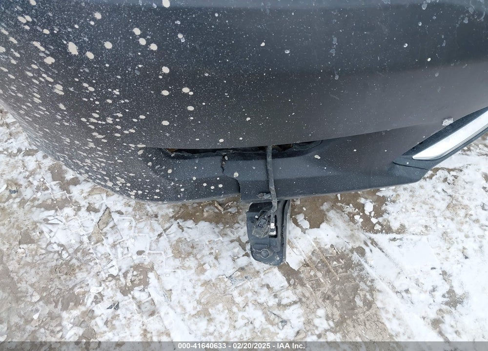 2015 HONDA ACCORD VIN: 1HGCR2F59FA208562