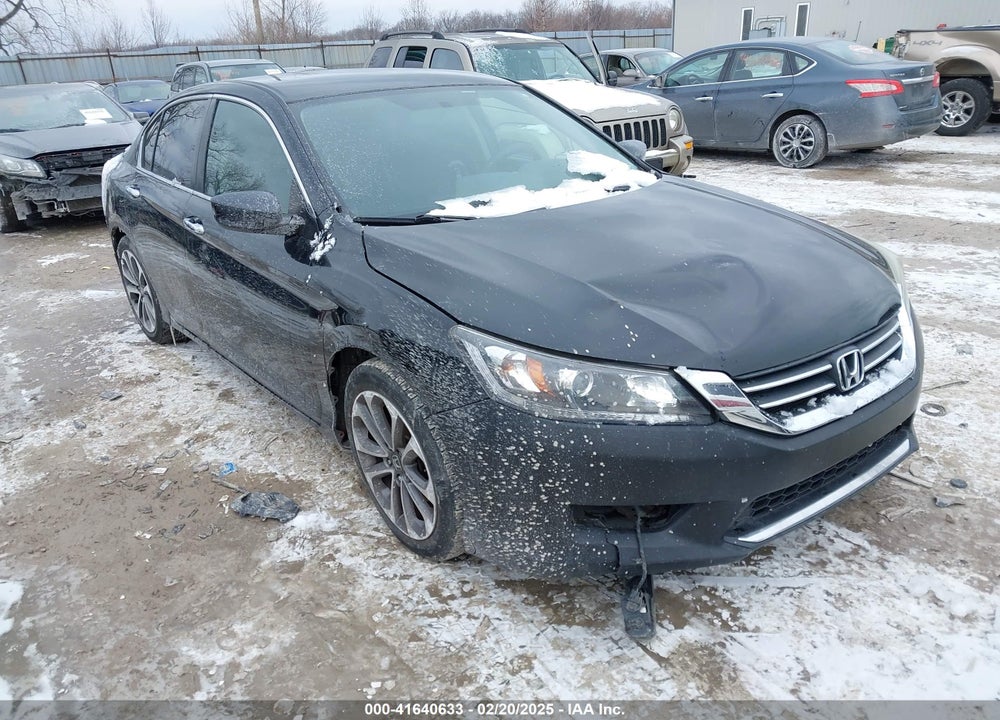 2015 HONDA ACCORD VIN: 1HGCR2F59FA208562