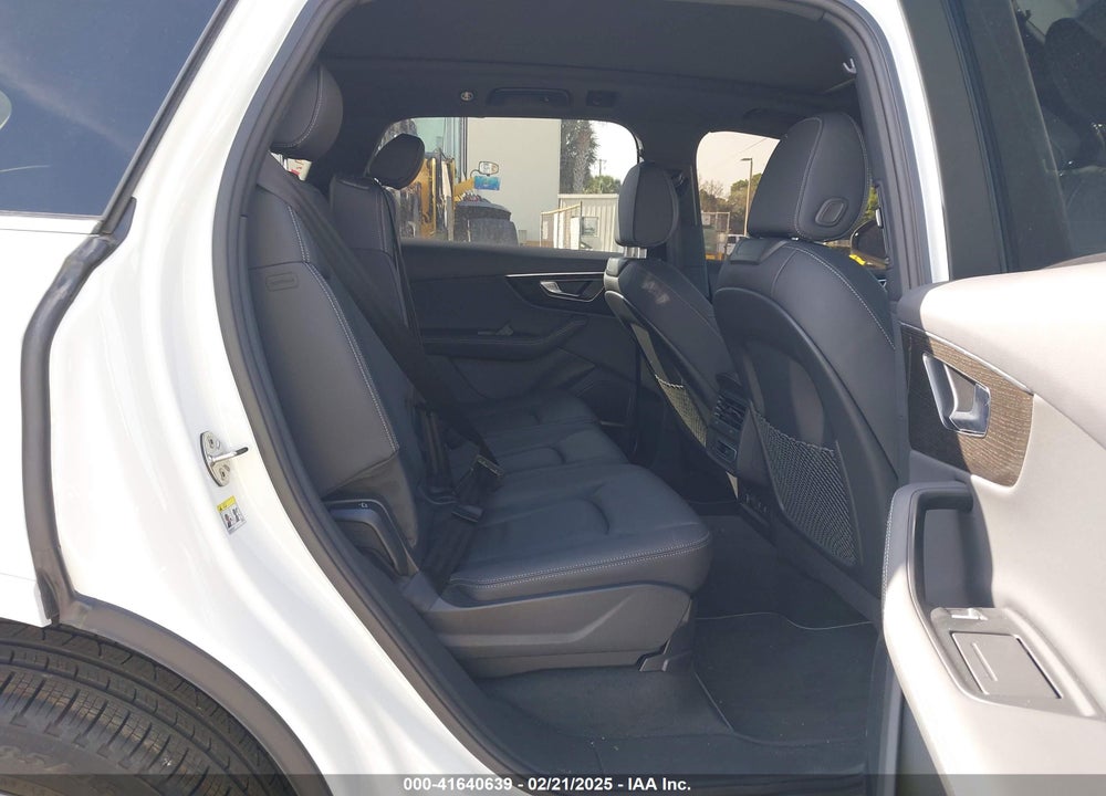 2025 AUDI Q7 PREMIUM PLUS 55 TFSI QUATTRO TIPTRONIC VIN: WA1LVBF71SD014977