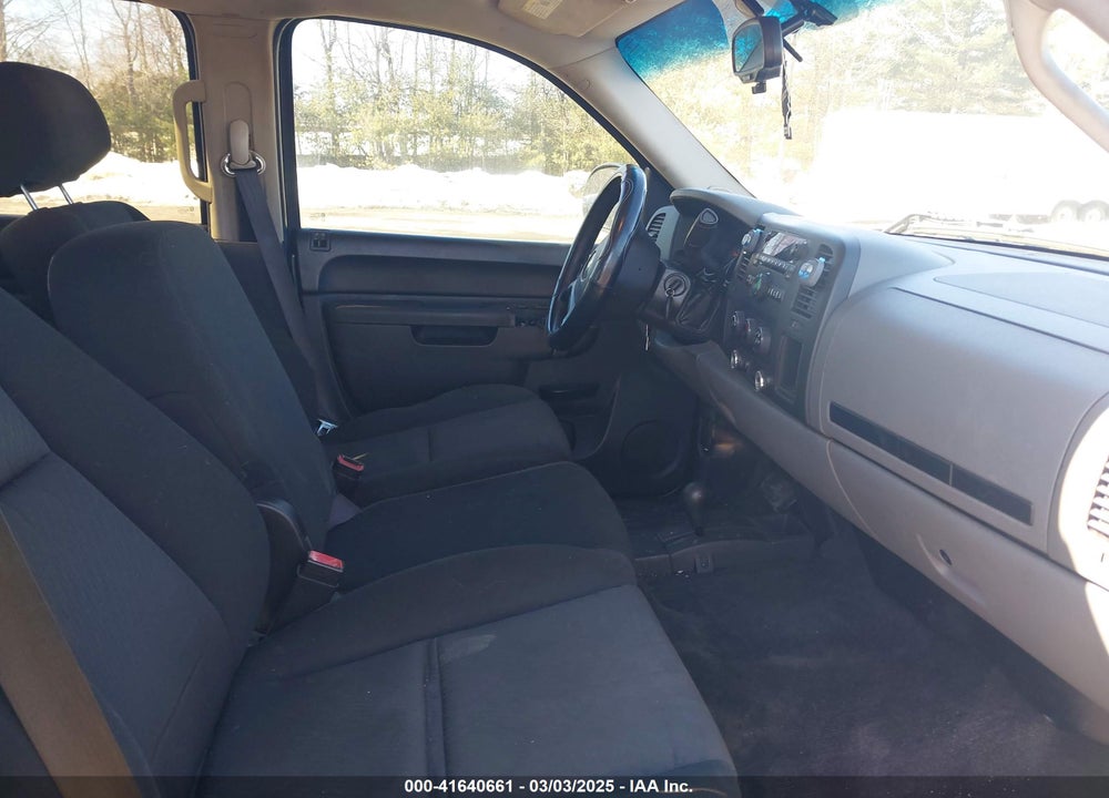 2011 CHEVROLET SILVERADO 1500 VIN: 3GCPKREA0BG178357