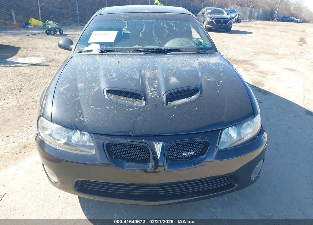 2005 PONTIAC GTO VIN: 6G2VX12U05L472252