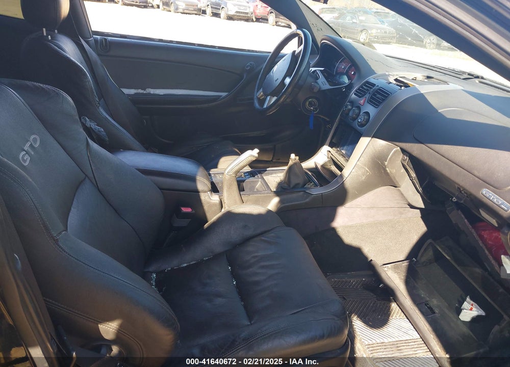 2005 PONTIAC GTO VIN: 6G2VX12U05L472252