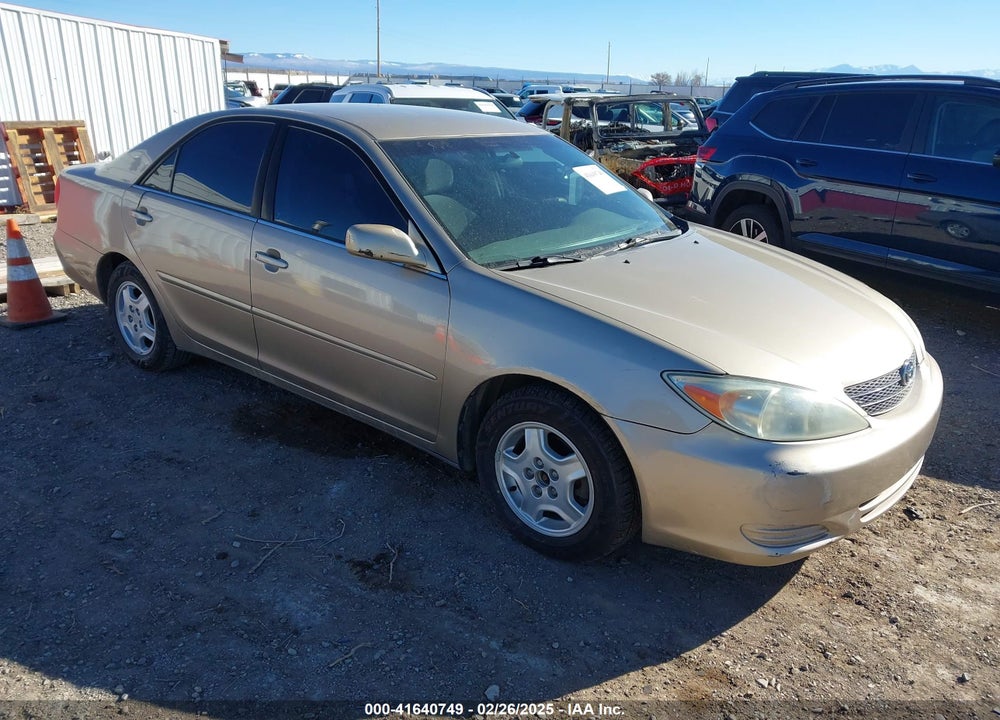 2002 TOYOTA CAMRY LE VIN: 4T1BE32K52U624443