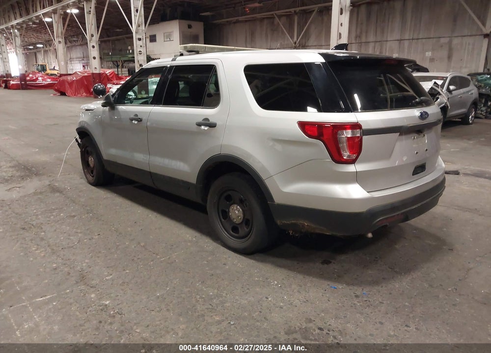 2016 FORD POLICE INTERCEPTOR VIN: 1FM5K8AR2GGC06039