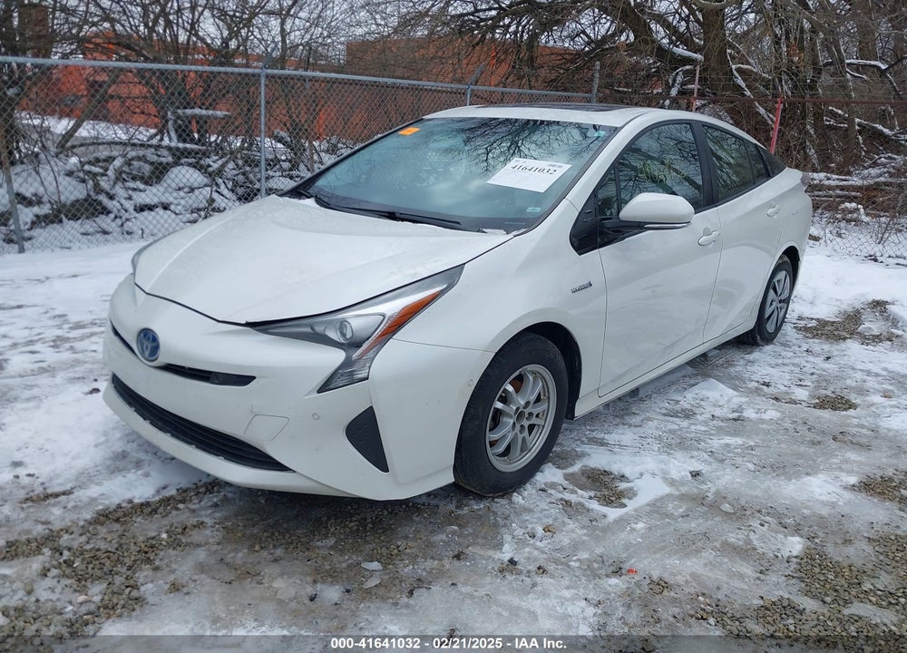 2018 TOYOTA PRIUS VIN: JTDKARFU9J3054742