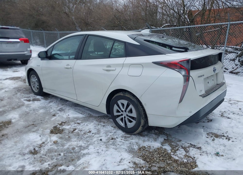 2018 TOYOTA PRIUS VIN: JTDKARFU9J3054742