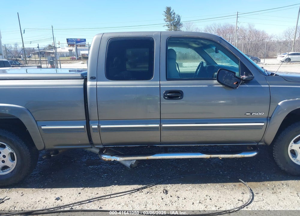 2001 CHEVROLET SILVERADO 1500 LT VIN: 2GCEK19T711347253