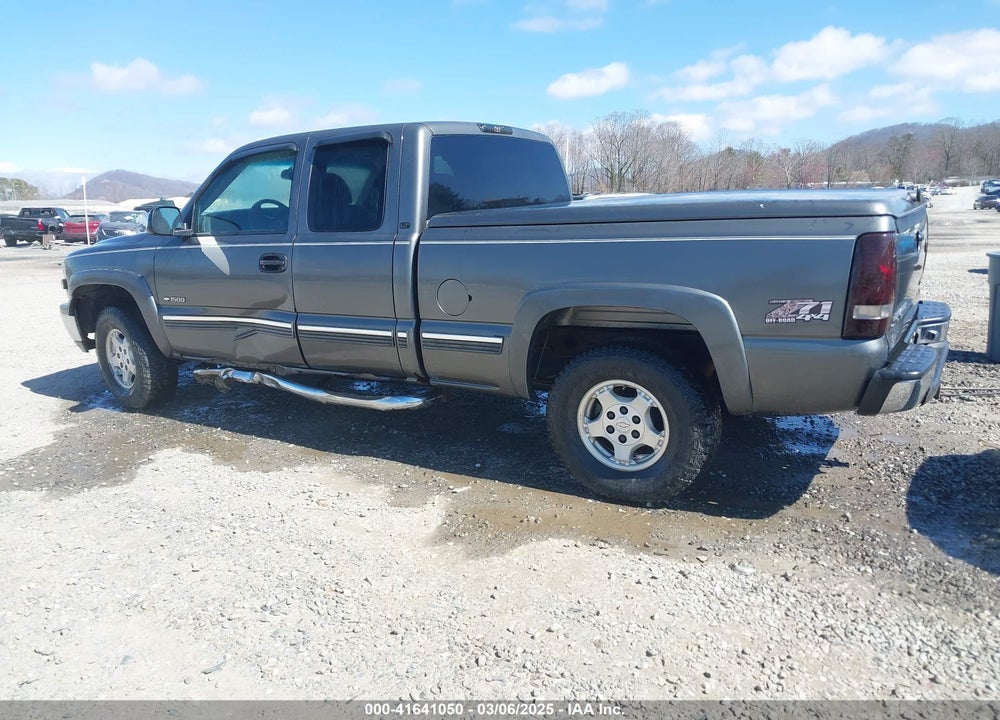 2001 CHEVROLET SILVERADO 1500 LT VIN: 2GCEK19T711347253