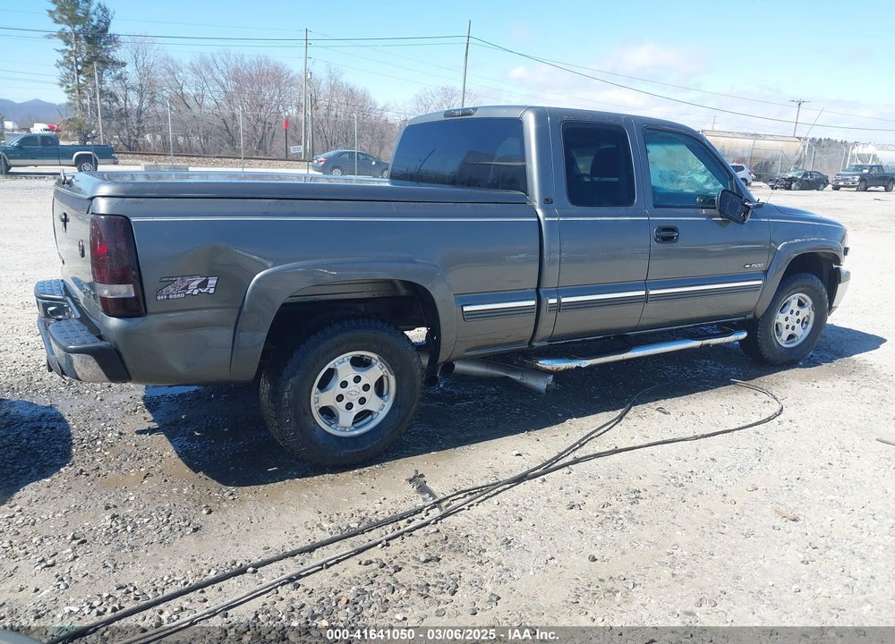 2001 CHEVROLET SILVERADO 1500 LT VIN: 2GCEK19T711347253