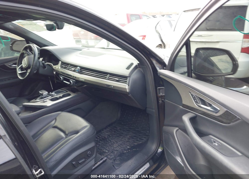 2019 AUDI Q7 VIN: WA1VAAF78KD041186