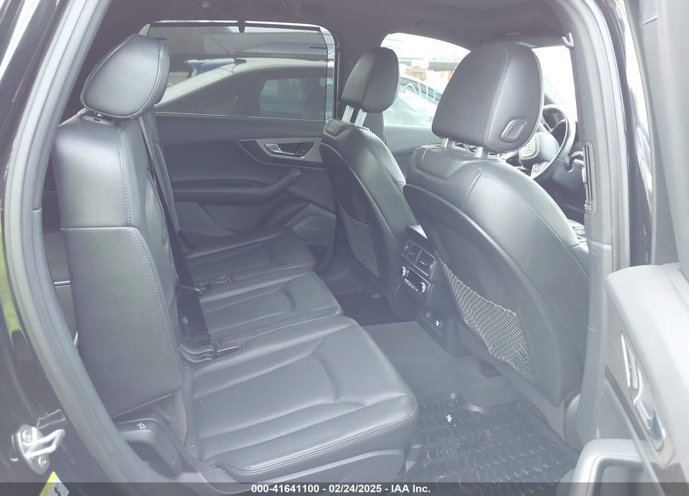 2019 AUDI Q7 VIN: WA1VAAF78KD041186