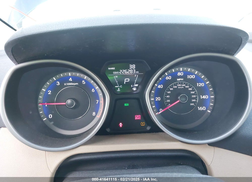 2013 HYUNDAI ELANTRA VIN: KMHDH4AE6DU877355