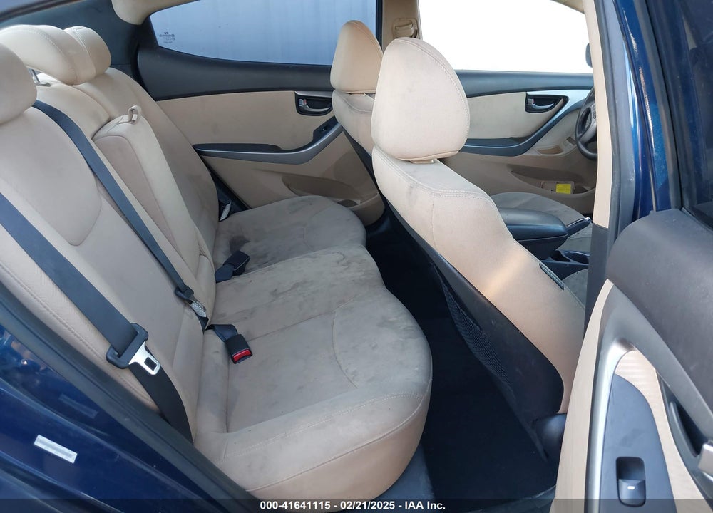 2013 HYUNDAI ELANTRA VIN: KMHDH4AE6DU877355