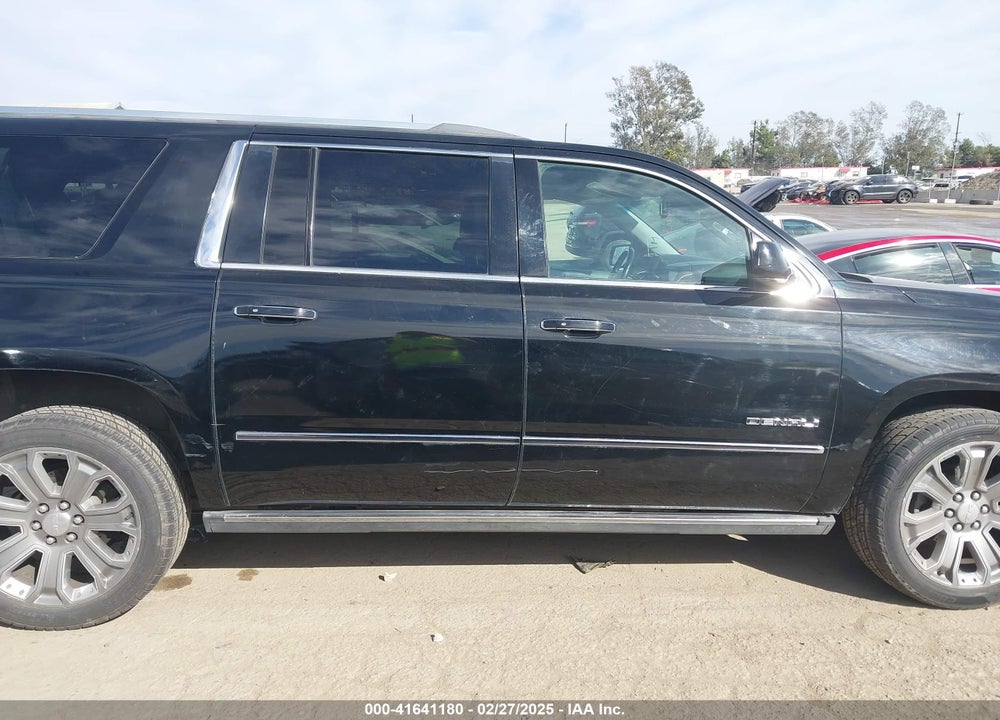 2015 GMC YUKON XL 1500 DENALI VIN: 1GKS2JKJ5FR680436