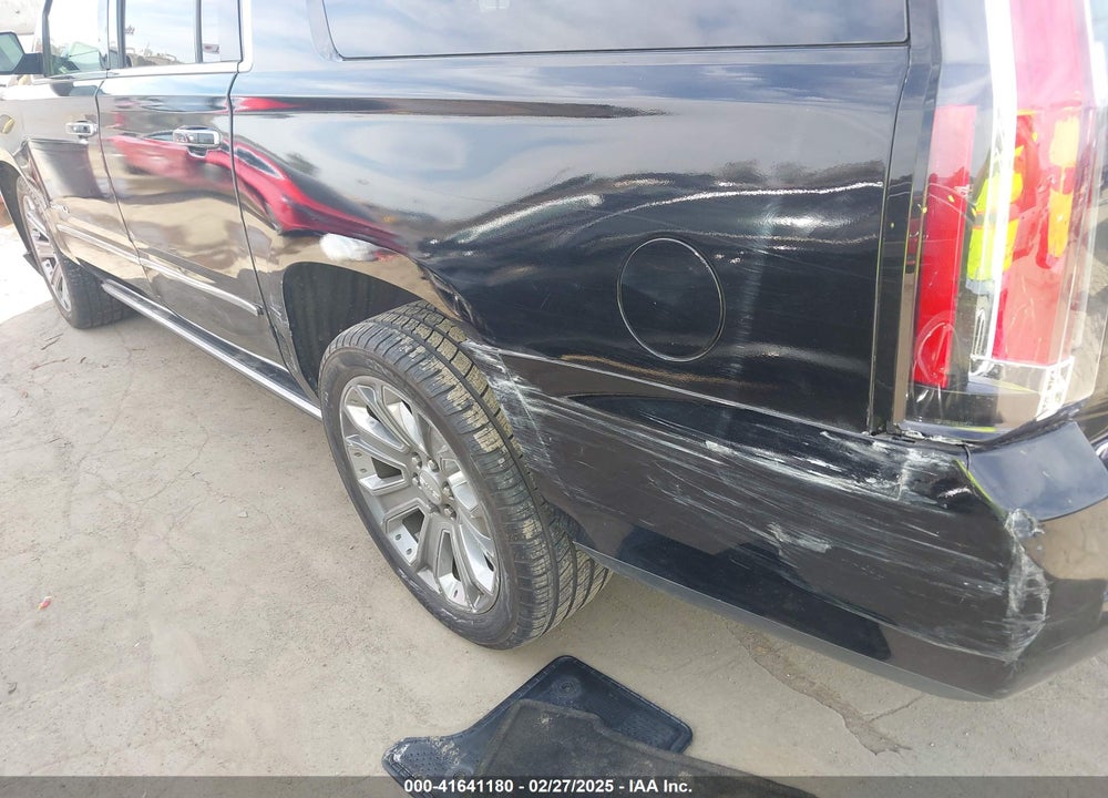 2015 GMC YUKON XL 1500 DENALI VIN: 1GKS2JKJ5FR680436