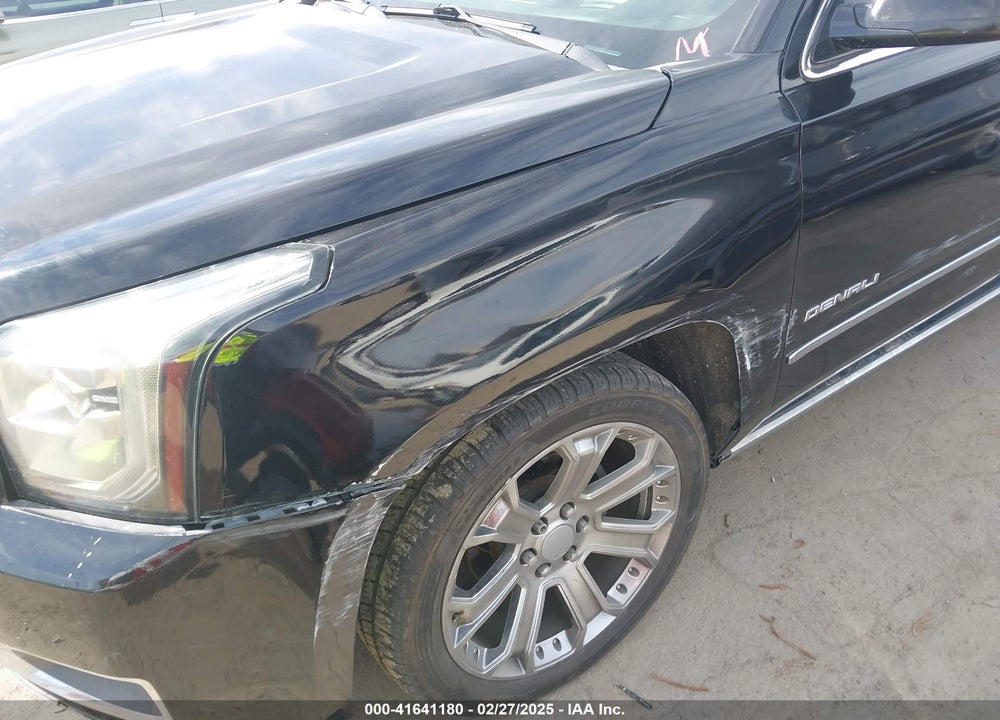 2015 GMC YUKON XL 1500 DENALI VIN: 1GKS2JKJ5FR680436