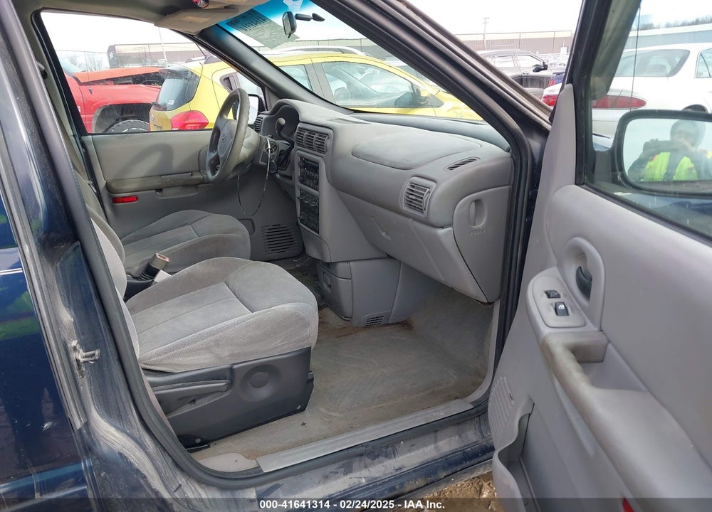 2004 OLDSMOBILE SILHOUETTE VIN: 1GHDX03E94D161587