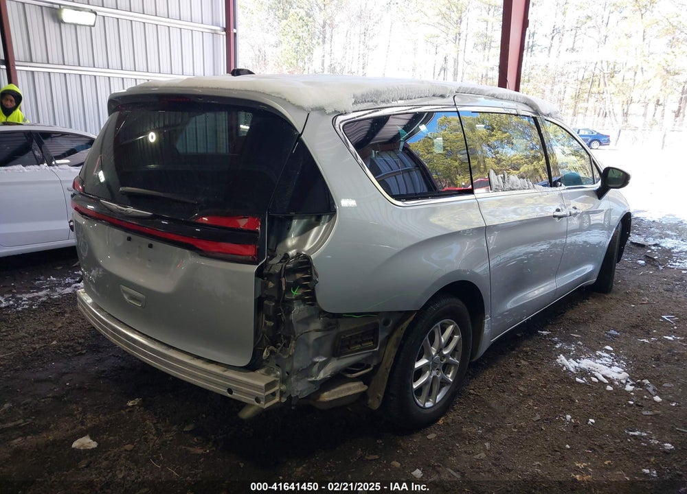 2023 CHRYSLER PACIFICA TOURING L VIN: 2C4RC1BGXPR624113
