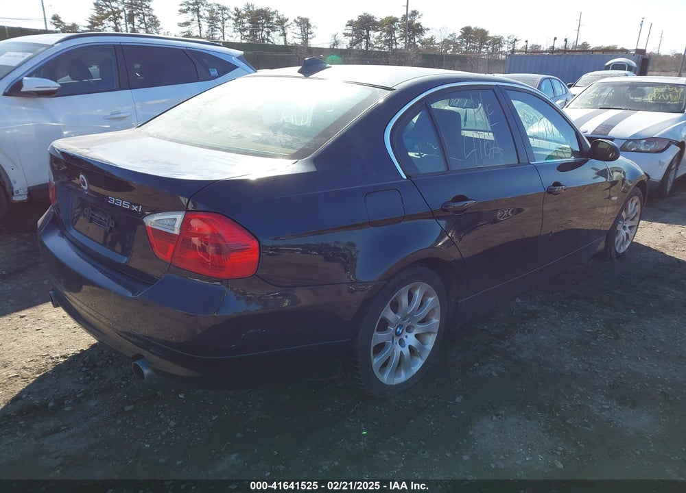 2008 BMW 335XI VIN: WBAVD53528A284457