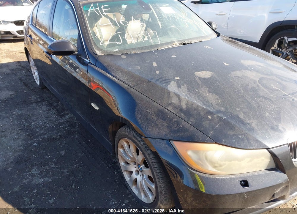 2008 BMW 335XI VIN: WBAVD53528A284457