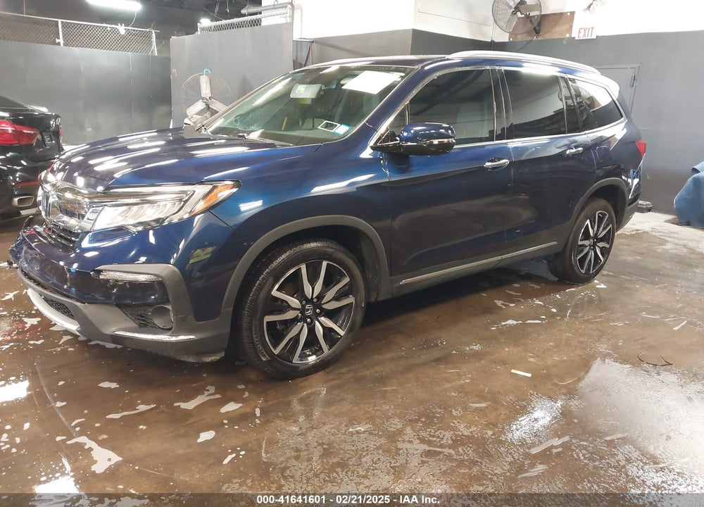 2022 HONDA PILOT AWD TOURING 7 PASSENGER VIN: 5FNYF6H65NB052164