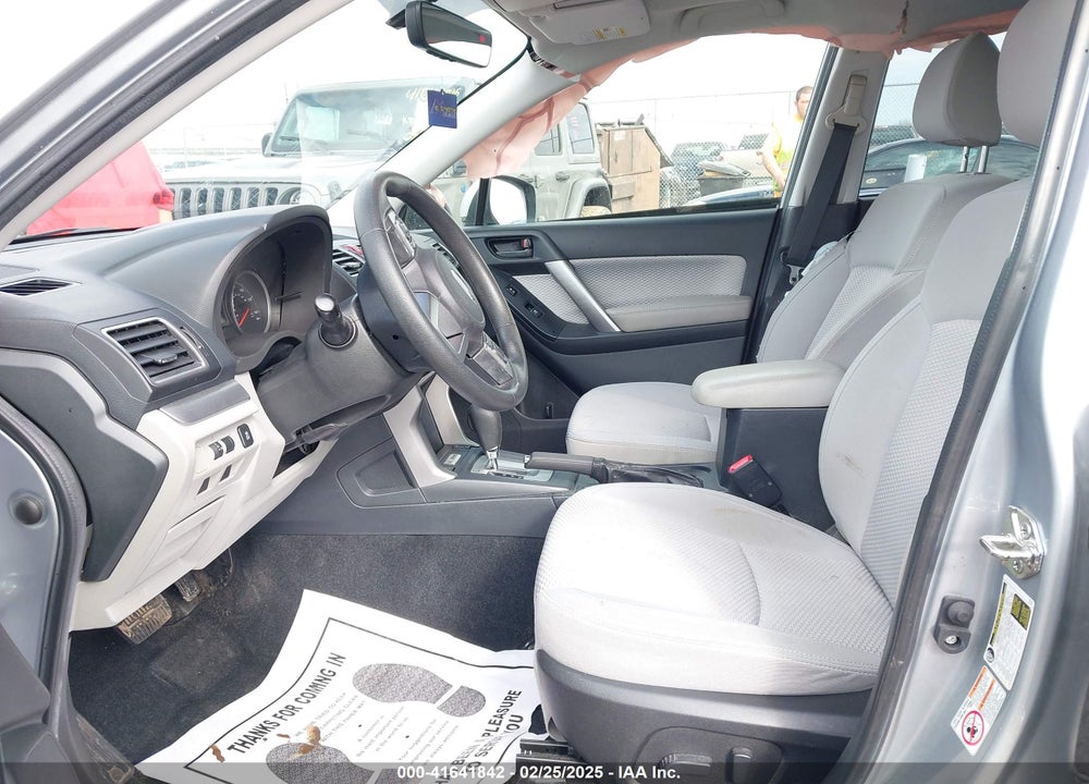 2018 SUBARU FORESTER VIN: JF2SJAECXJH453531