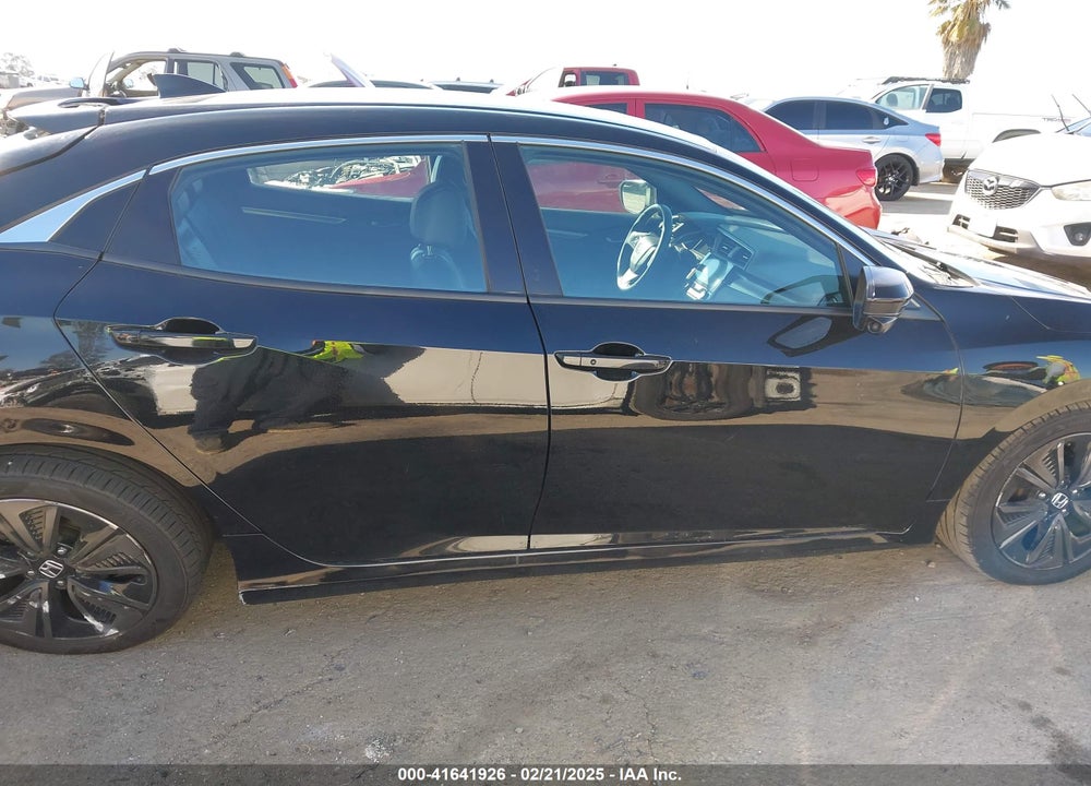 2018 HONDA CIVIC VIN: SHHFK7H74JU432638
