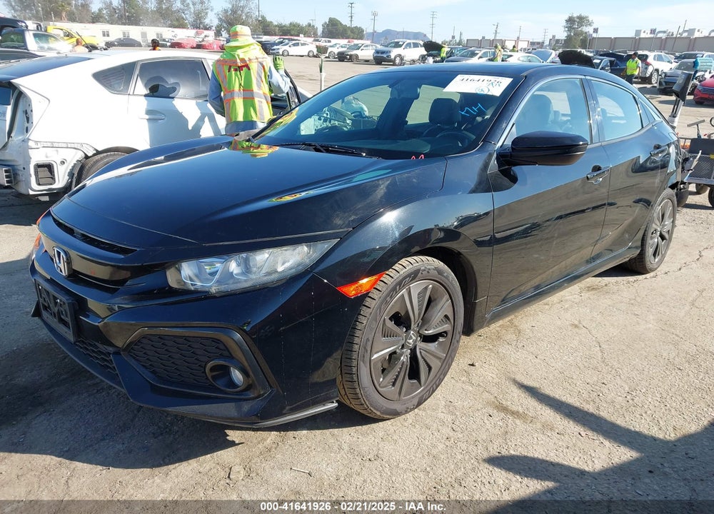 2018 HONDA CIVIC VIN: SHHFK7H74JU432638