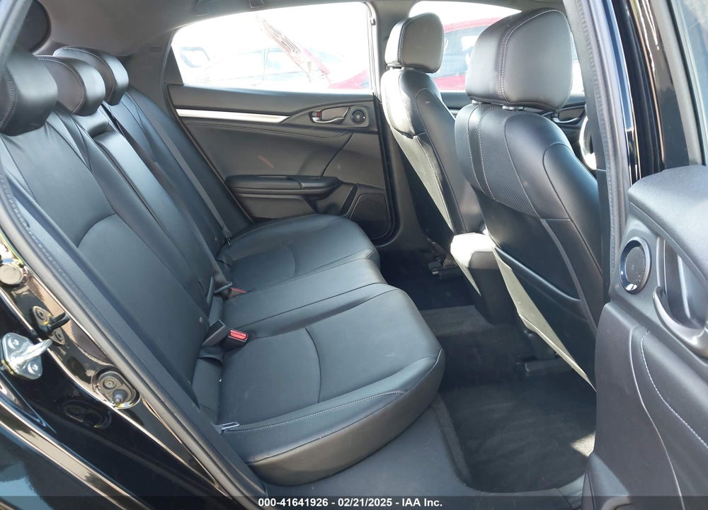 2018 HONDA CIVIC VIN: SHHFK7H74JU432638