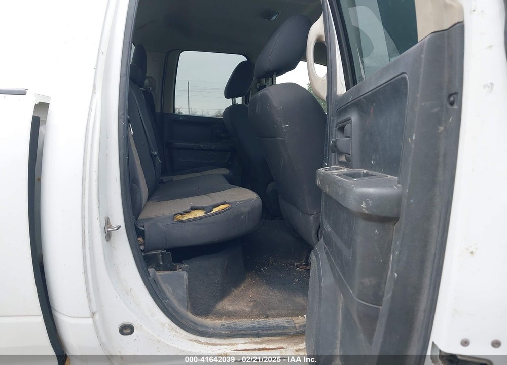 2011 RAM RAM 1500 VIN: 1D7RV1GP7BS533221
