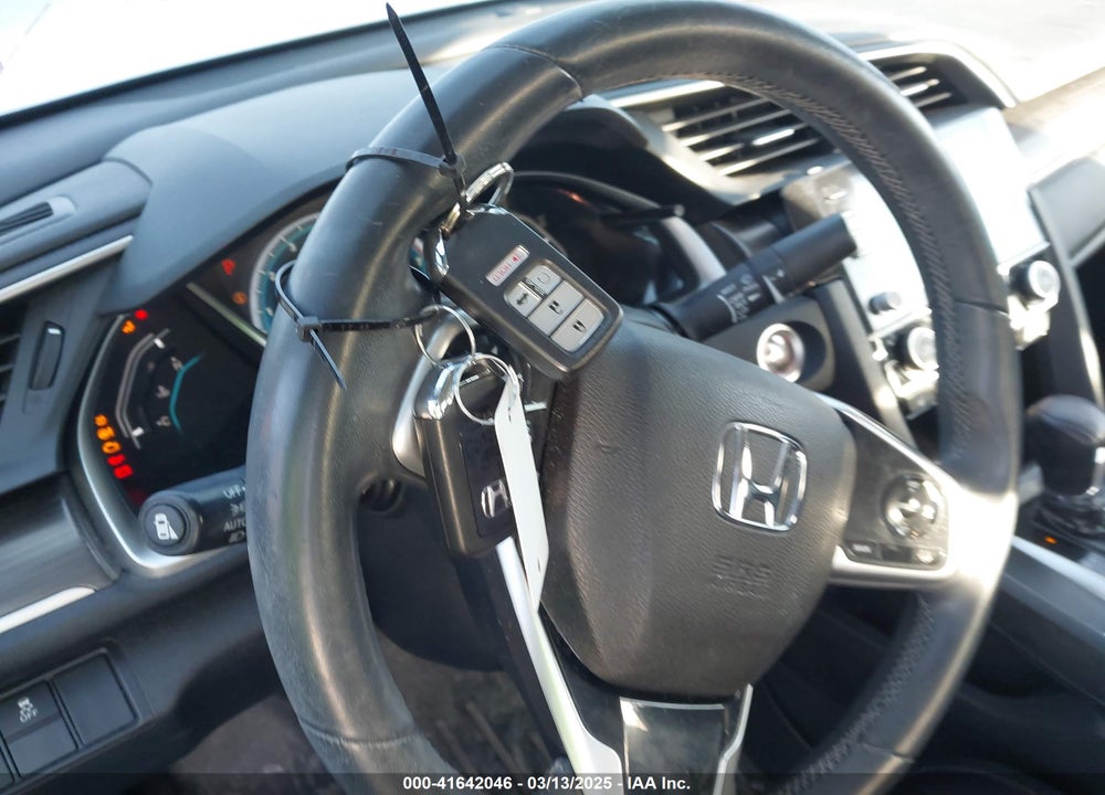 2019 HONDA CIVIC EX VIN: 19XFC1F39KE019925
