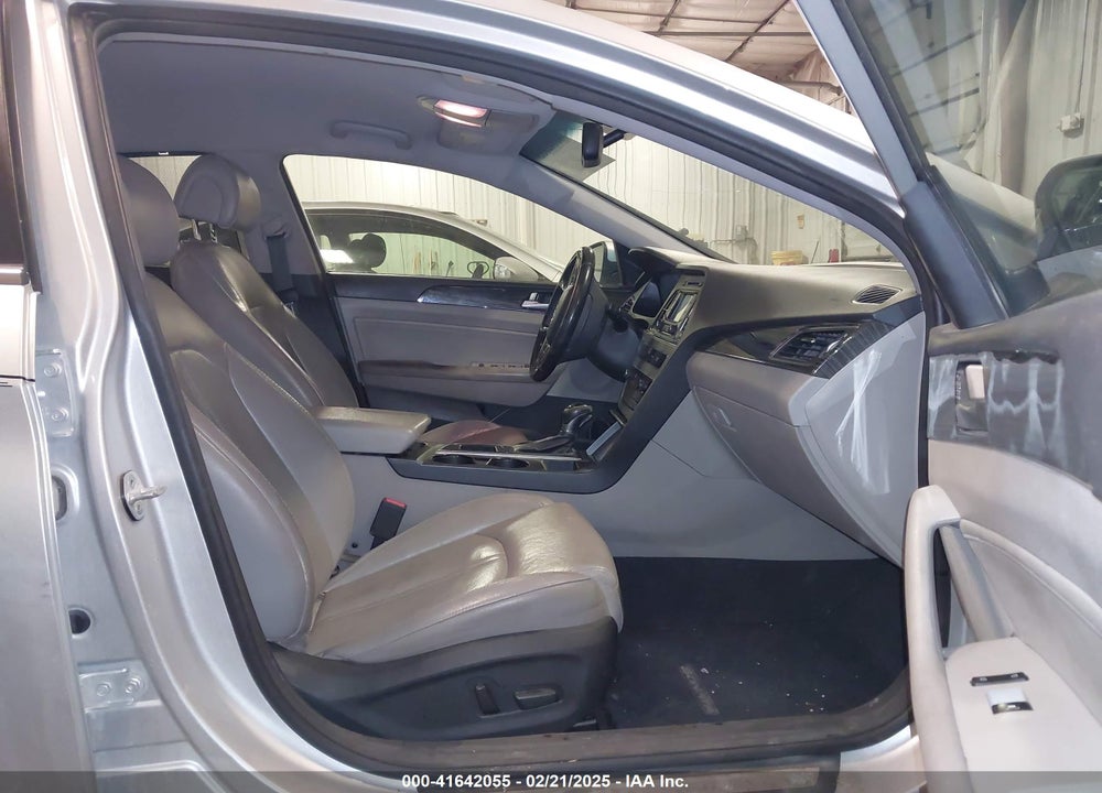 2015 HYUNDAI SONATA LIMITED VIN: 5NPE34AF8FH194098