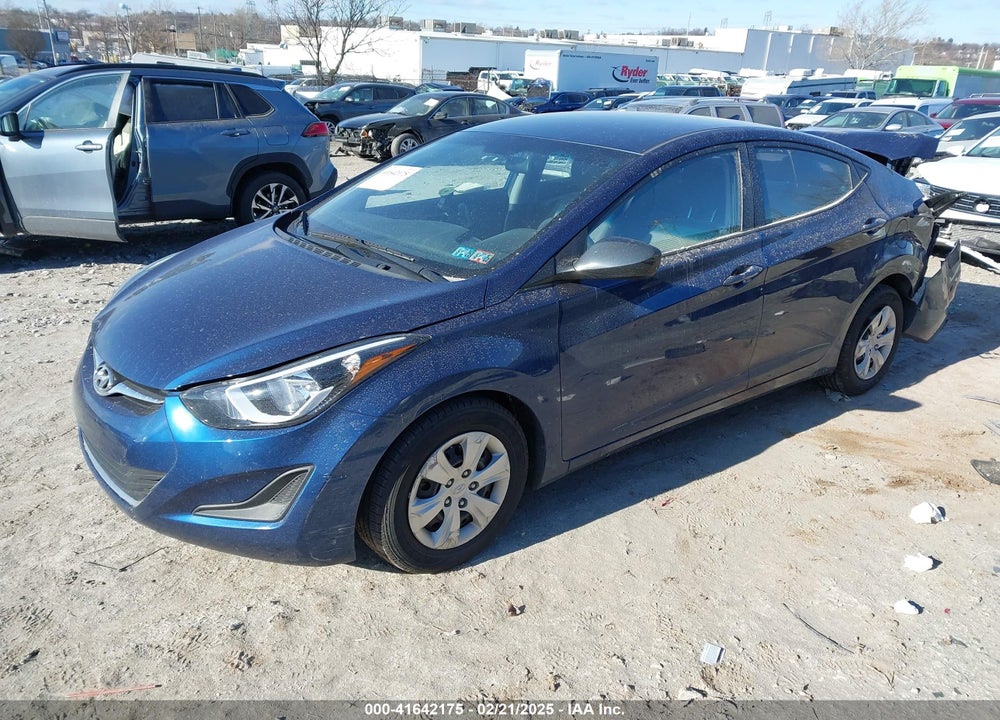 2016 HYUNDAI ELANTRA SE VIN: 5NPDH4AE4GH664052