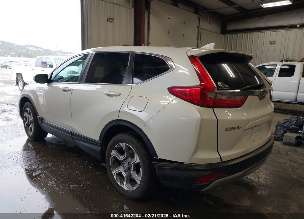 2017 HONDA CR-V VIN: 2HKRW2H86HH690749